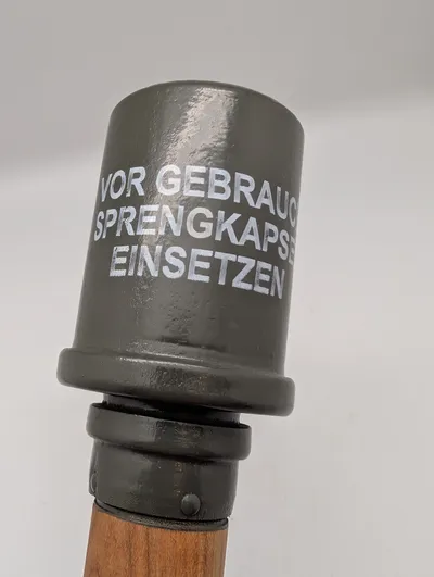 Tysk M24 Stielhandgranate Replik med Træskaft