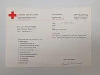 Dansk Røde Kors dokumentpakke vedrørende dekorationer og emblemer, 1981