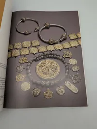 Viking og Hvidekrist: Norden og Europa 800-1200 Exhibition Catalogue