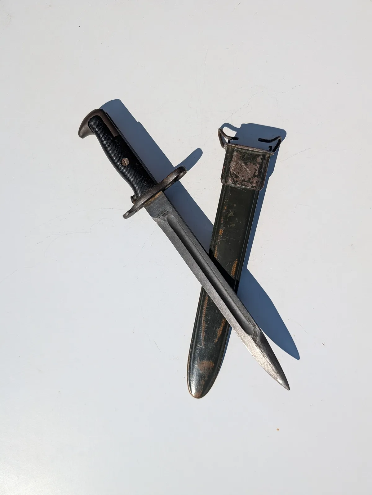 Amerikansk M1 Garand Bajonet med M7 Skede