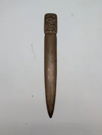 Antik brevåbner i bronze med Christian X monogram