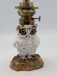 Meissen Porcelæn Ugle Olielampe med Glas Skorsten