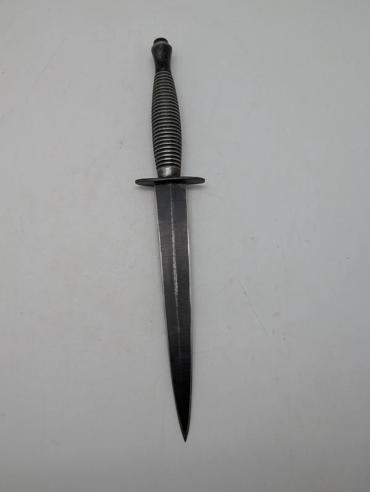 Fairbairn-Sykes Commando dolk, Tredje Mønster