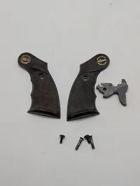 Jay Scott Custom Made Gun Grips Original Æske