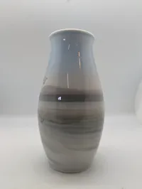 Bing & Grøndahl porcelænsvase med landskabsmotiv