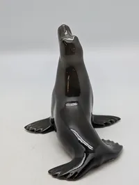 Lomonosov LFZ porcelænsfigur af en sæl, stemplet Made in USSR