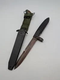Dansk model 75 bajonet med skede 