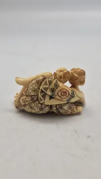Antik JAPANESE HAND CARVED EROTIC NETSUKE FIGURES EDO / MEIJI PERIODE 
