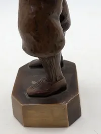 H.F. Agte L'Forge Bronze Statuette af Modstandsmand, 5. Maj 1945