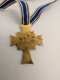 Tysk Moderkors i Guld (Ehrenkreuz der Deutschen Mutter)