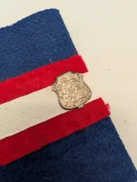 Dansk modstandsbevægelse armbind med rigsvåben, ukendt type 