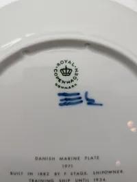Royal Copenhagen Danmarks Skibsplatte Nr. 1 Skoleskibet Georg Stage
