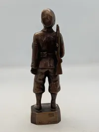 H.F. Agte L'Forge Bronze Statuette af Modstandsmand, 5. Maj 1945