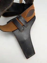 Vintage Dansk Politi  læderpistolhylster med bælte og skulderrem