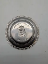 Tønder Kaserne 1920-2002 bog af Henrik J. Møller og Tønder Garnison platte