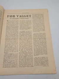 Tre eksemplarer af det danske modstandsblad Frit Danmark fra 1945-1946