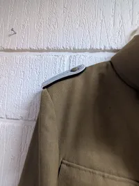 Dansk M/1923 Uniformsjakke i uld med messingknapper,  ( Omsyet 1947 uniform )