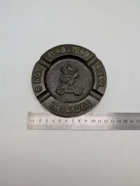 Dansk Militær Askebæger i Bronze, 5. Rgt. 14. Batl. Brigaden 1948-1949