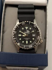 Divex Professional 200M Herre-dykkerur med Gummirem, virker