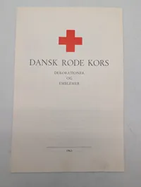 Dansk Røde Kors hæfte: Dekorationer og Emblemer (1963)