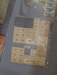 Samling af danske rationeringsmærker fra 1940'erne og 1950'erne