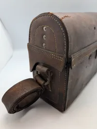 Dansk Militær Felttelefon Model 1915 med Lædertaske, ikke omgjort i 1952 