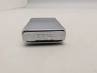 Zippo lighter i børstet krom med Livgarde  emblem