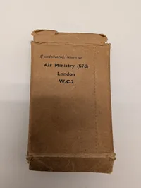 Britisk War Medal 1939-45 med original æske og dokumentation