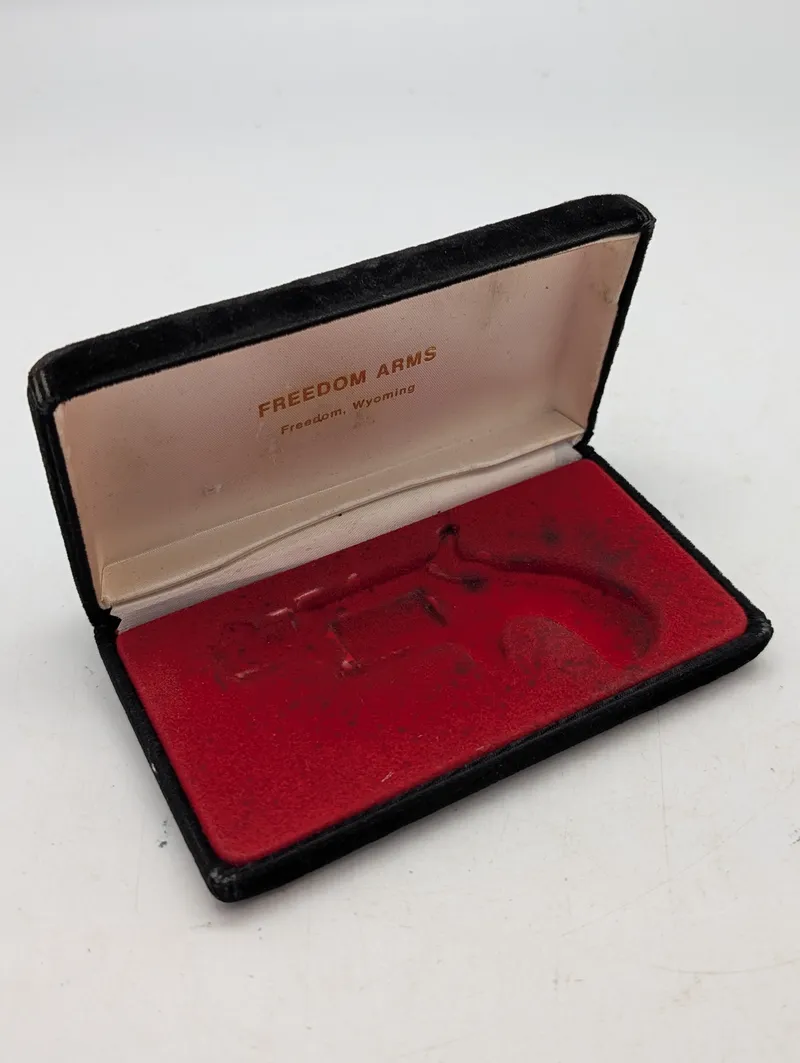 Freedom Arms præsentationsæske til mini-revolver