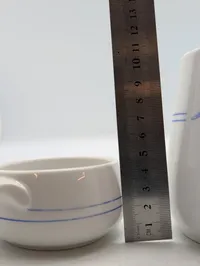 Dansk Militær Porcelæn, Flødekande og Sukkerskål med Flyvervåbnets Logo