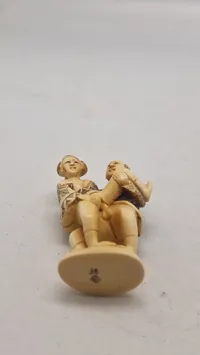 Antik JAPANESE HAND CARVED EROTIC NETSUKE FIGURES EDO / MEIJI PERIODE 