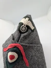 Tysk M34 Feltmue (Schiffchen) med broderet ørn og kokarde, EFTERKRIGS 