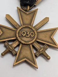 Tysk Krigsfortjenestekors af 2. klasse med sværd (KVK2)