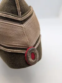 Dansk Militær Skråhue med Kokarde M23 fra 1945 