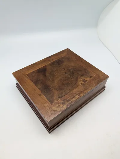 Vintage Burl Walnut Inlay Wooden Keepsake Box