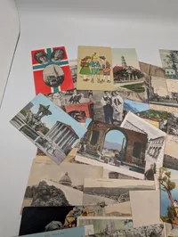Large Collection of Early 20th Century International Postcards  Sendt til Grevinde Hamilton 