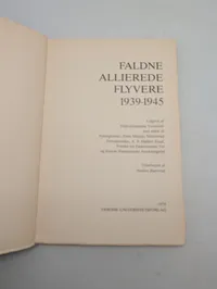 To bøger om faldne allierede flyvere under 2. verdenskrig