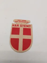 Dansk Ungdomssamvirke 'Har Stemt' papmærke fra 1943 valget 