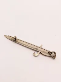 Vintage Grotte de Han pin
