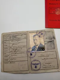 Samling af tyske dokumenter fra det 20. århundrede inkl. Kennkarte