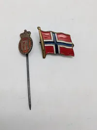Norwegian WWII Era Patriotic Pins: H7 Monogram Stickpin and Flag Brooch