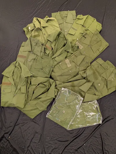 Militærgrøn uniformsskjorte Danske model 84 