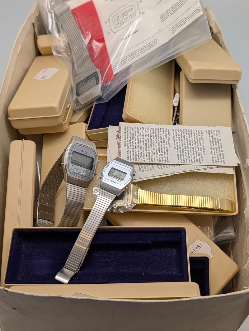 Kæmpe Samling af vintage Space og Cycle digitale armbåndsure