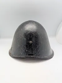 Dansk M/41 Stålhjelm med Enhedsnummer 107