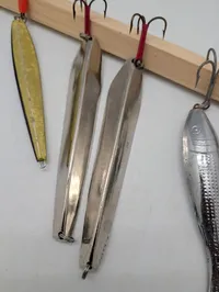 Lot of 8 Vintage Metal Vertical Jigging Spoons and Fish Lures