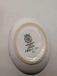 Bing & Grøndahl og Royal Copenhagen porcelænssæt med vaser og fade