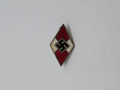 Hitler Jugend (HJ) Medlemsmærke i Emalje