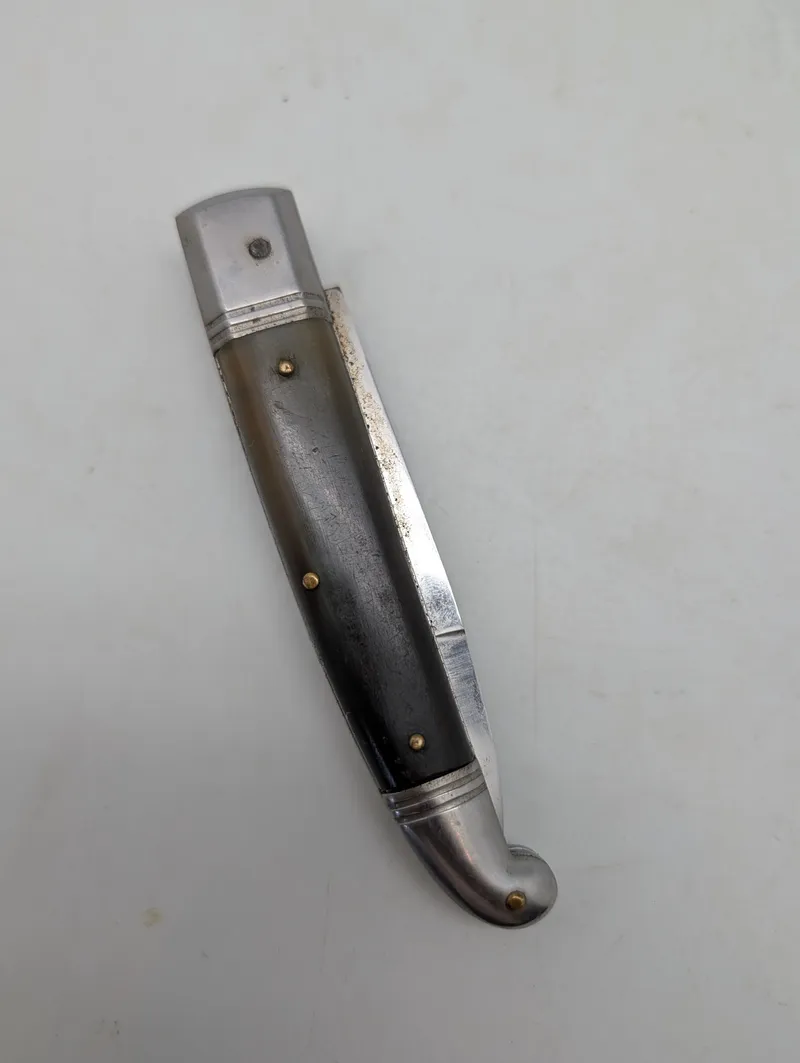 Vintage Rostfrei Lommekniv med Hornskæfte og Graveret Klinge