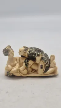 Antik JAPANESE HAND CARVED EROTIC NETSUKE FIGURES EDO / MEIJI PERIODE 
