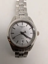 Tissot PR100 Armbåndsur med sølvfarvet urskive